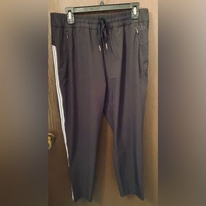 Calia Woven Pants. New. Size medium